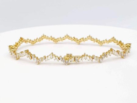 Golden Baguette Tennis Diamond Bracelet 14kt Fashion