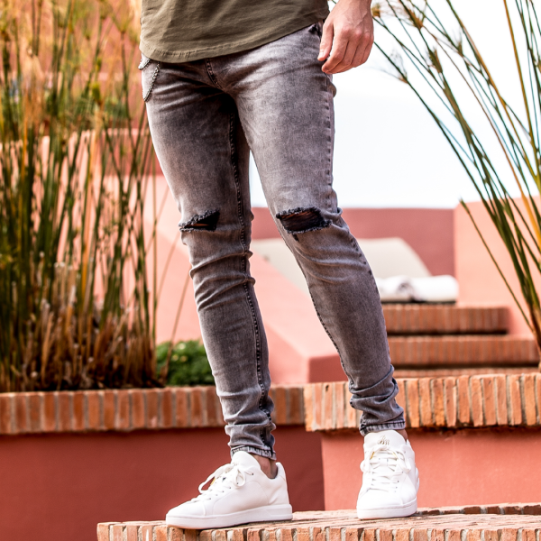 Cova Relaxed Fit Jeans - Grey Online now