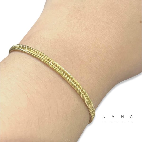 #GOLD2024 | 18K Golden Triple Lock Unisex Bracelet on Sale