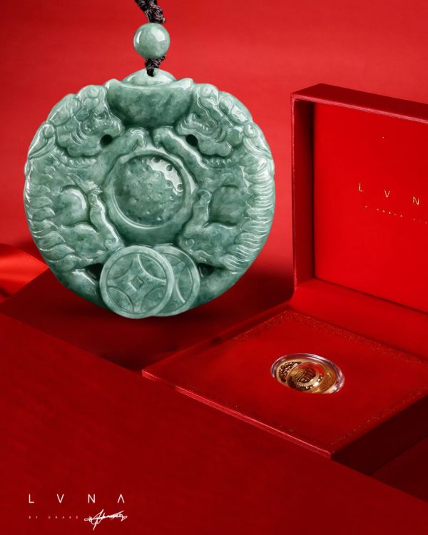 THE VAULT | Genuine Natural Hand Carved Jadeite Tiger Necklace Online Hot Sale