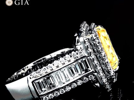 The Archives | LVNA Signatures Rare 6.2cts Fancy Vivid Yellow Round Diamond Ring 18kt GIA Certified Online Sale